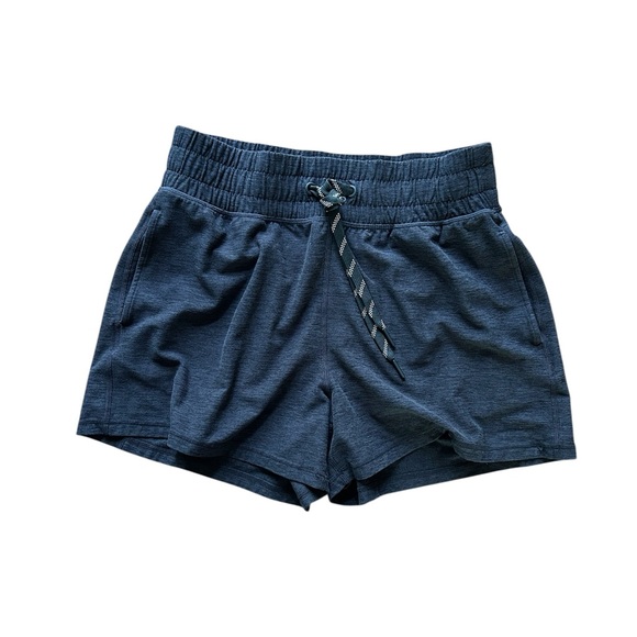 FLX Dark Charcoal Gray Casual Shorts size S - Picture 1 of 4